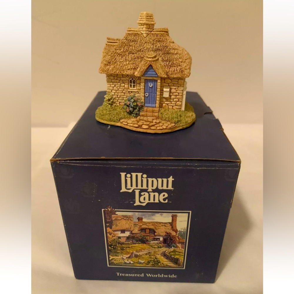 Lilliput Lane Vintage Sweet Pea Cot English Collection 1994 Handmade In England